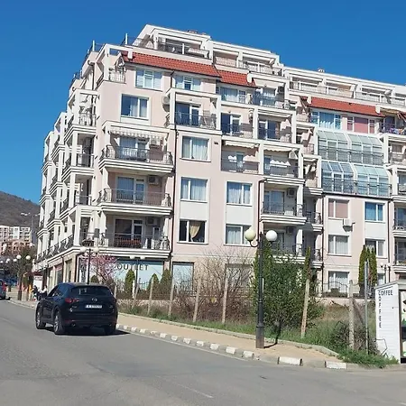 Cozy Rodina 1 Apartamento